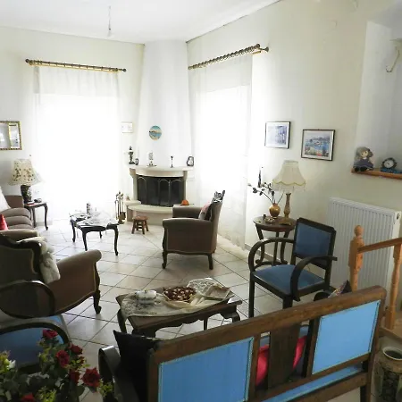 カントリーハウス Marietas House Varypatádes