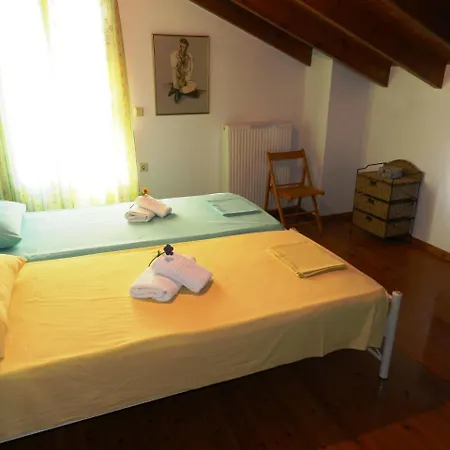 Marietas House Varypatádes